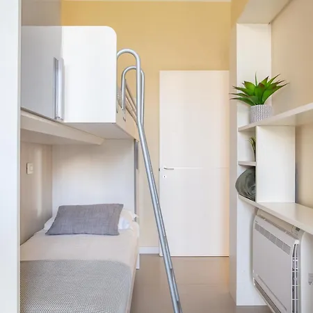 Апартаменты Vista Lido